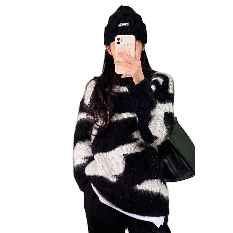 2022 New Fashion Cow Sweater Women 