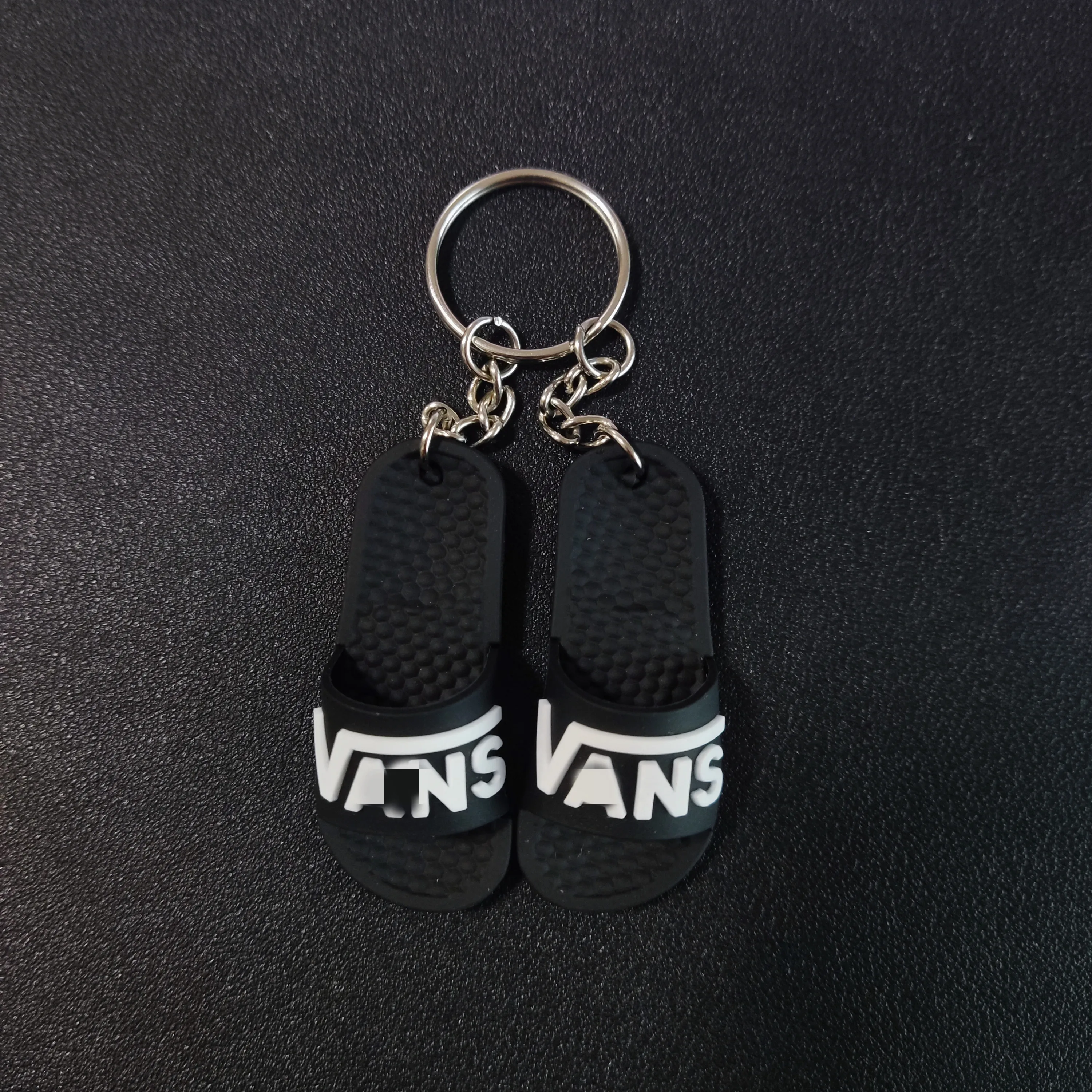 2023 Hot Selling Mini Shoes 3d Slipper Sneaker Keyring Car Key Chain