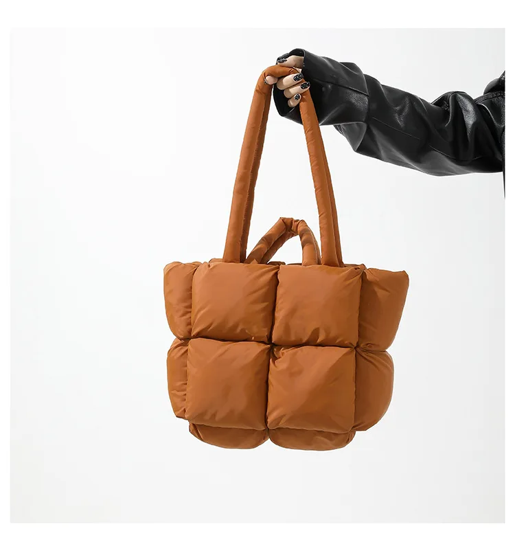 Puffer tote handbag (19).jpg