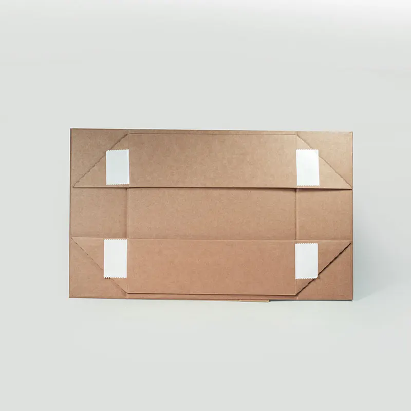 Customize Retail Store square Kraft Paper Gift Product Packaging Boxes with Magnetic Lid