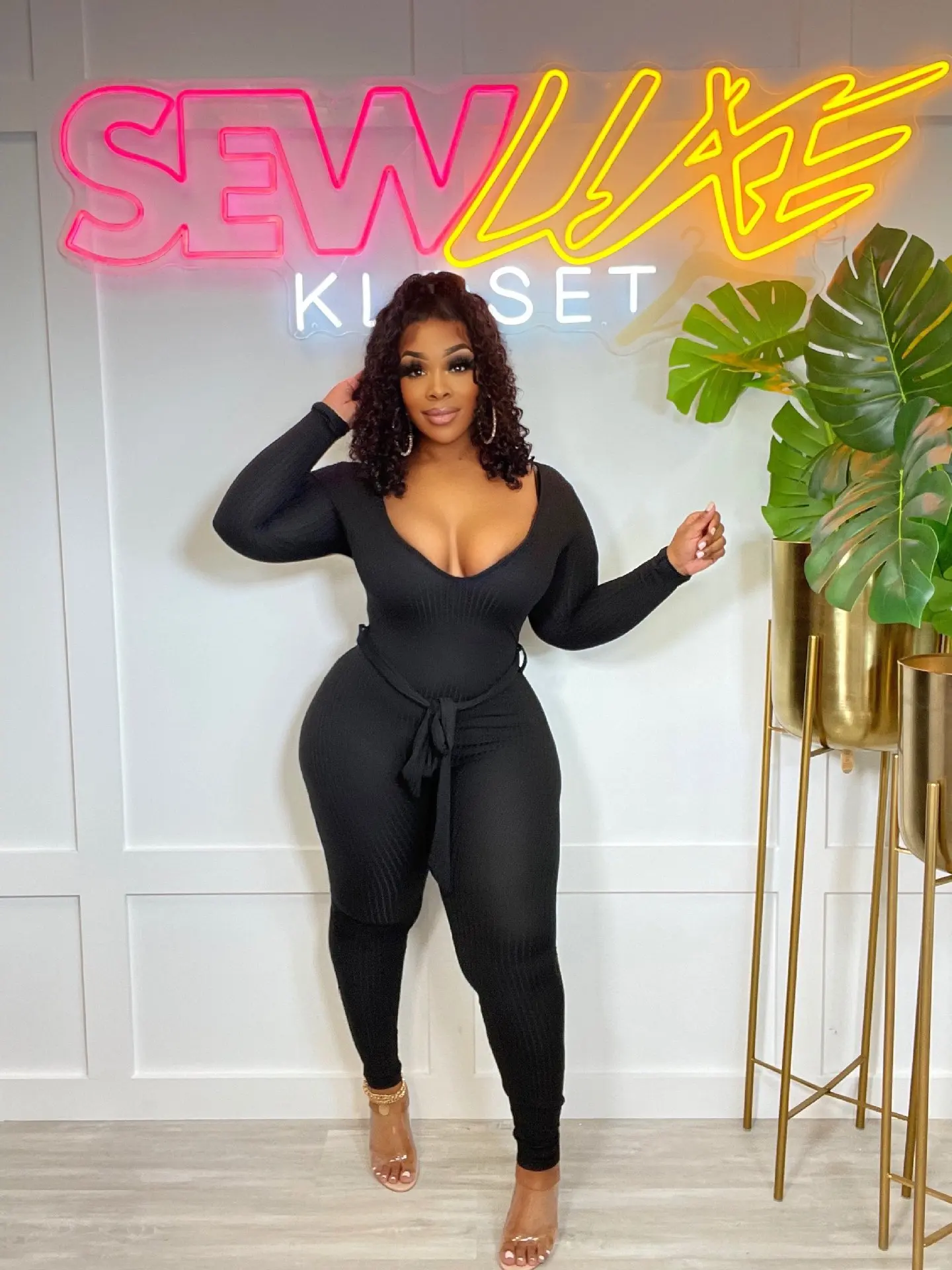 Elegant Romper V-Neck Pit Stripes Long Sleeve Solid Color