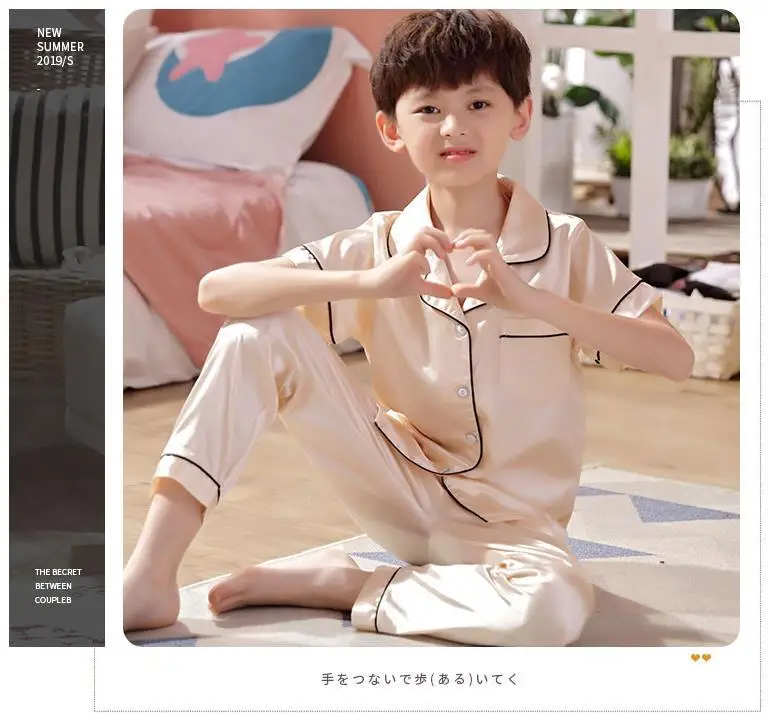 Шелковые пижамные костюмы для мальчиков и девочек, ночная Японская популярная пикантная одежда для сна для девочек с фотографиями