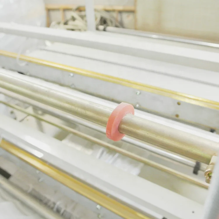 Высокоскоростная автоматическая машина для изготовления четырехлинейных пластиковых пакетов покупок футболок