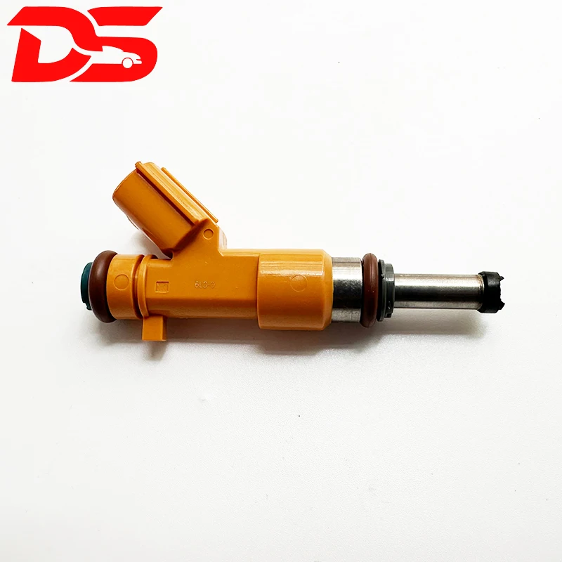 Car High-Quality Fuel Injector OEM 15710M68P01 for Suzuki Jimny 2018-