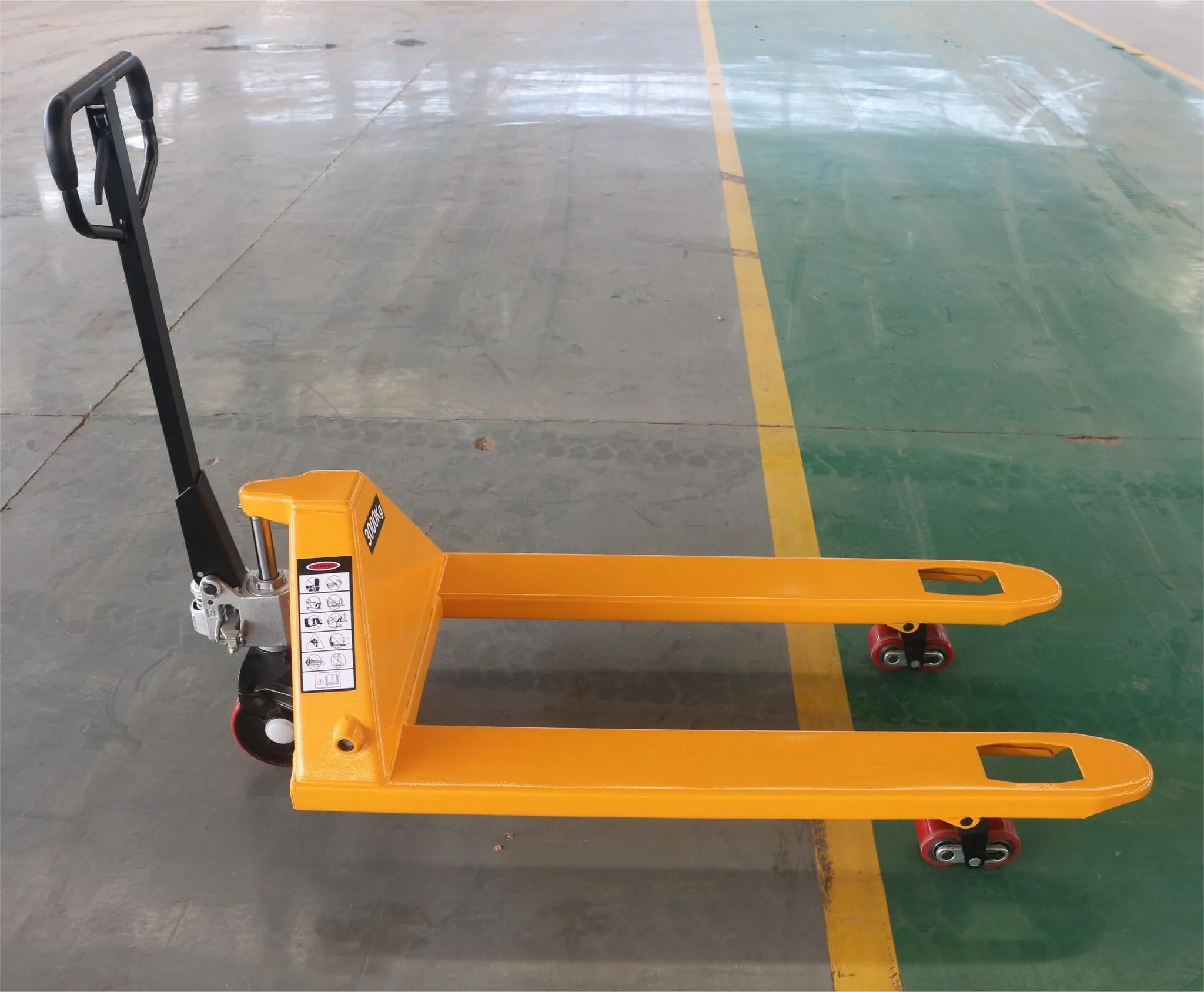 High-Quality 2 Ton Hand Pallet Jack. 5000Kg Eagle 55 Electric, Li-Ion Battery. Trolley Truck