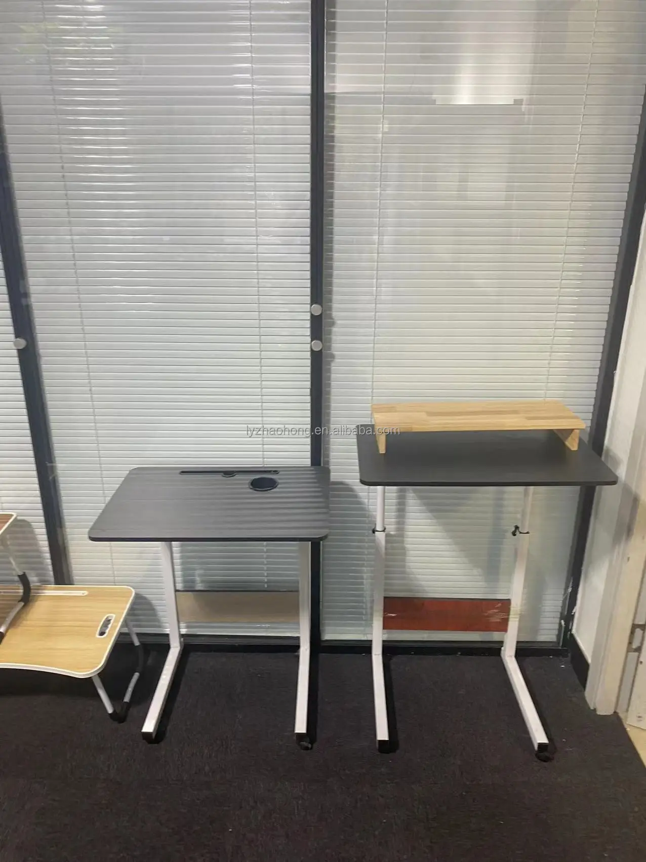 60X40CM Aluminum Alloy Folding Computer Desk Stand Bed Folding Computer Desk Adjustable Height Folding Computer Desk