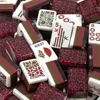 Taches grenat rouge