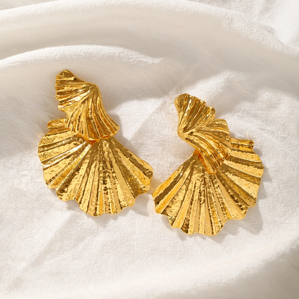 Orecchini Pendenti A Fiore Vintage In Oro - Conchiglia Bianca E Metallo Placcato Oro - Gioielli Moda Punk Per Donne E Ragazze, Regalo Compleanno