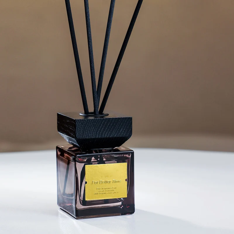 DGC Rich Fragrance Floral 100ml Reed Diffuser Set Fragrance Oil Amber Glass Bottle With Stick and Box Living Room Reed Diffuser