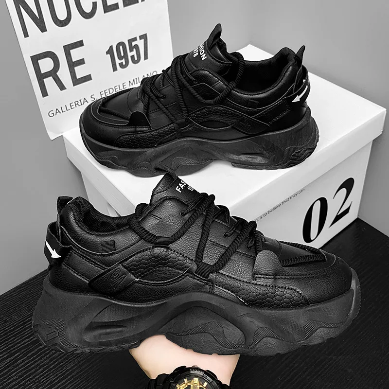 New Men's Sports and Casual Board Shoes with Thick Sole and Elevated Print for Men's Sports Shoes