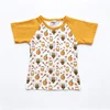 เสื้อยืดเด็กแขนสั้นทรง Raglan ลายผึ้งและกระปุกน้ำผึ้งสีเหลือง