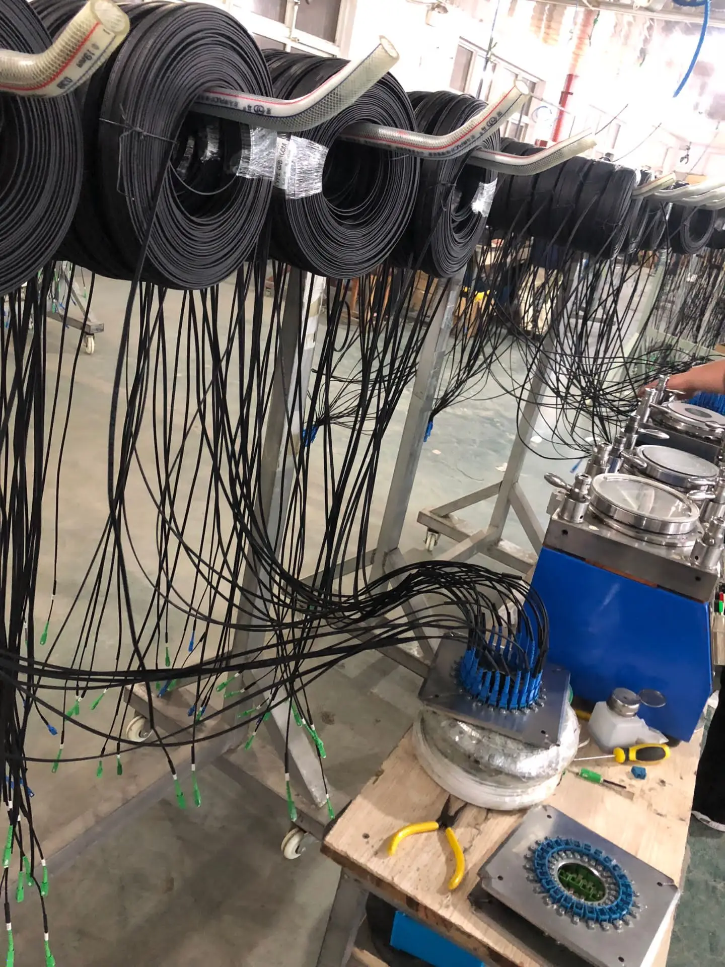 Pre Connectorized Optical Fibre Cable Sc Upc Apc Core Indoor