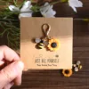 Bee sunflower keychain