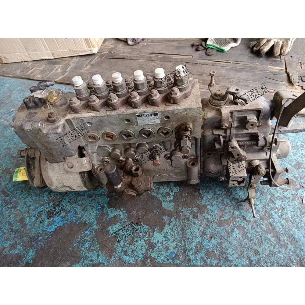 6D40 Fuel Injection Pump for Mitsubishi Engine.