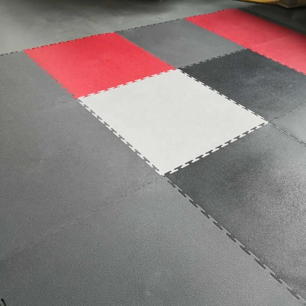Interlocking Style Recyclable Pvc Floor Tiles For Car Garage And Repair