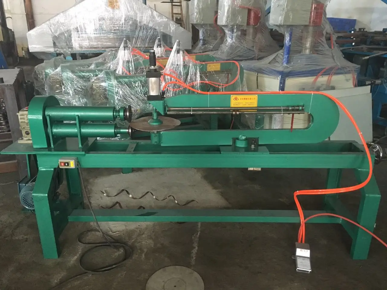 Motorised and Manual Circular Cutting Shears Metal Sheet Circular Shearing Machine for Sale