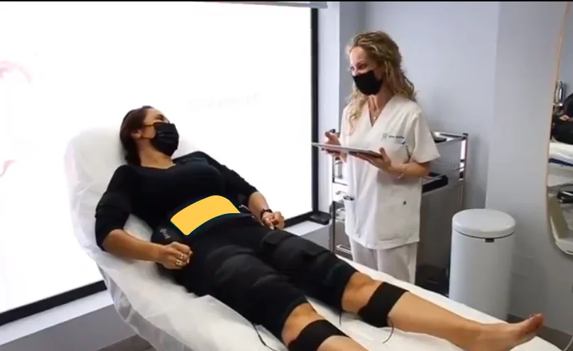 EMS beauty clinic suit