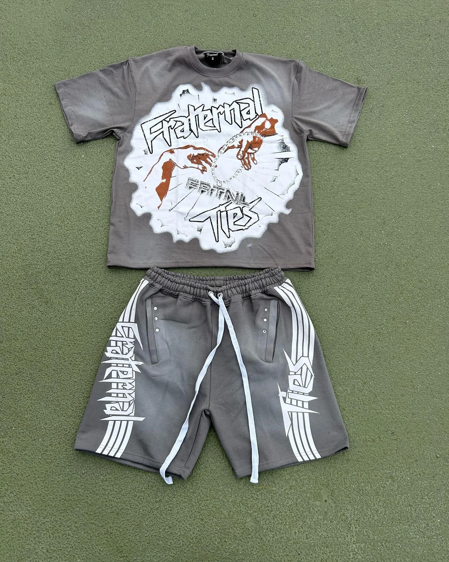 Custom Two Piece Rhinestone Screen Print Cotton Acid Wash Sun Faded T Shirt and Distressed Side Stripe Sweat Shorts Sets for Men gallery 10
