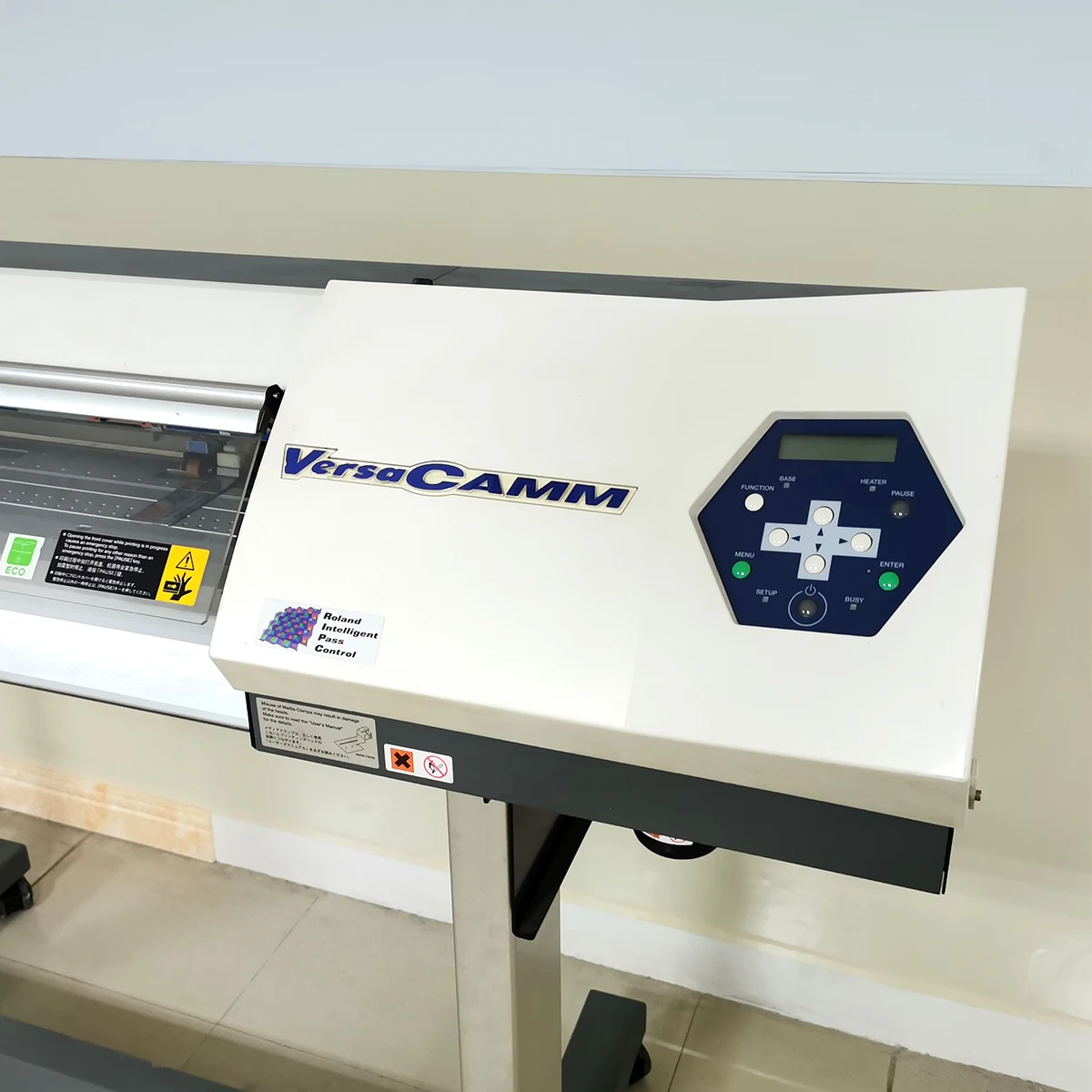 Roland Sp300i Print and Cut Printer - High Accuracy for Stickers
