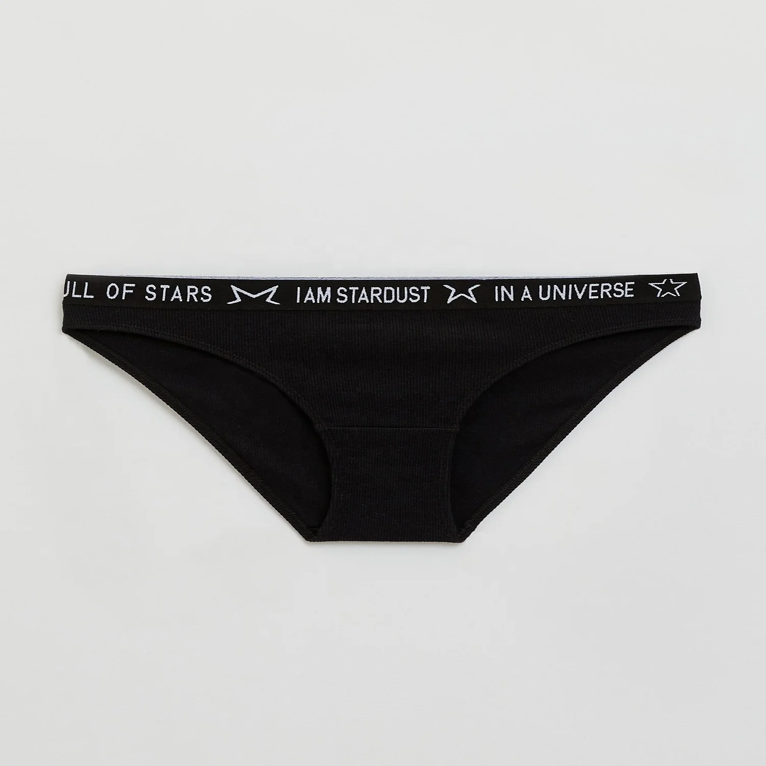 Дамских трусов