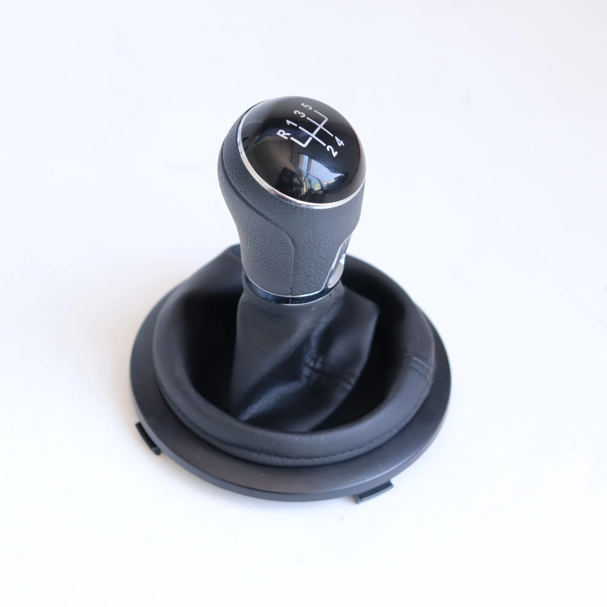 Automatic Gear Shift Knob Assembly Applicable for VW  Coifa Gol/Voy /Sav G5/G6-14/19 Preto C/base Prata C/bola