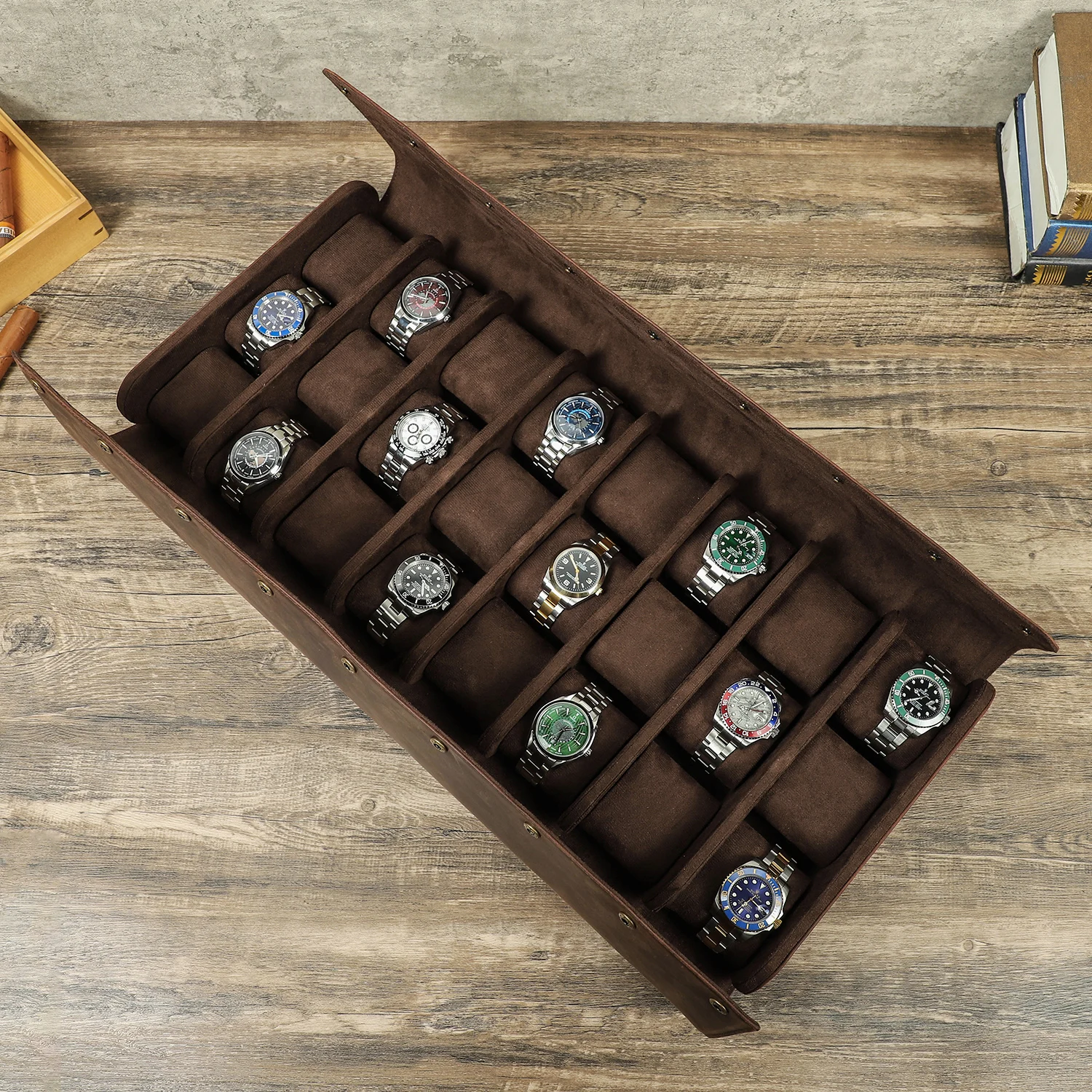 Семейный органайзер для часов с 24 слотами