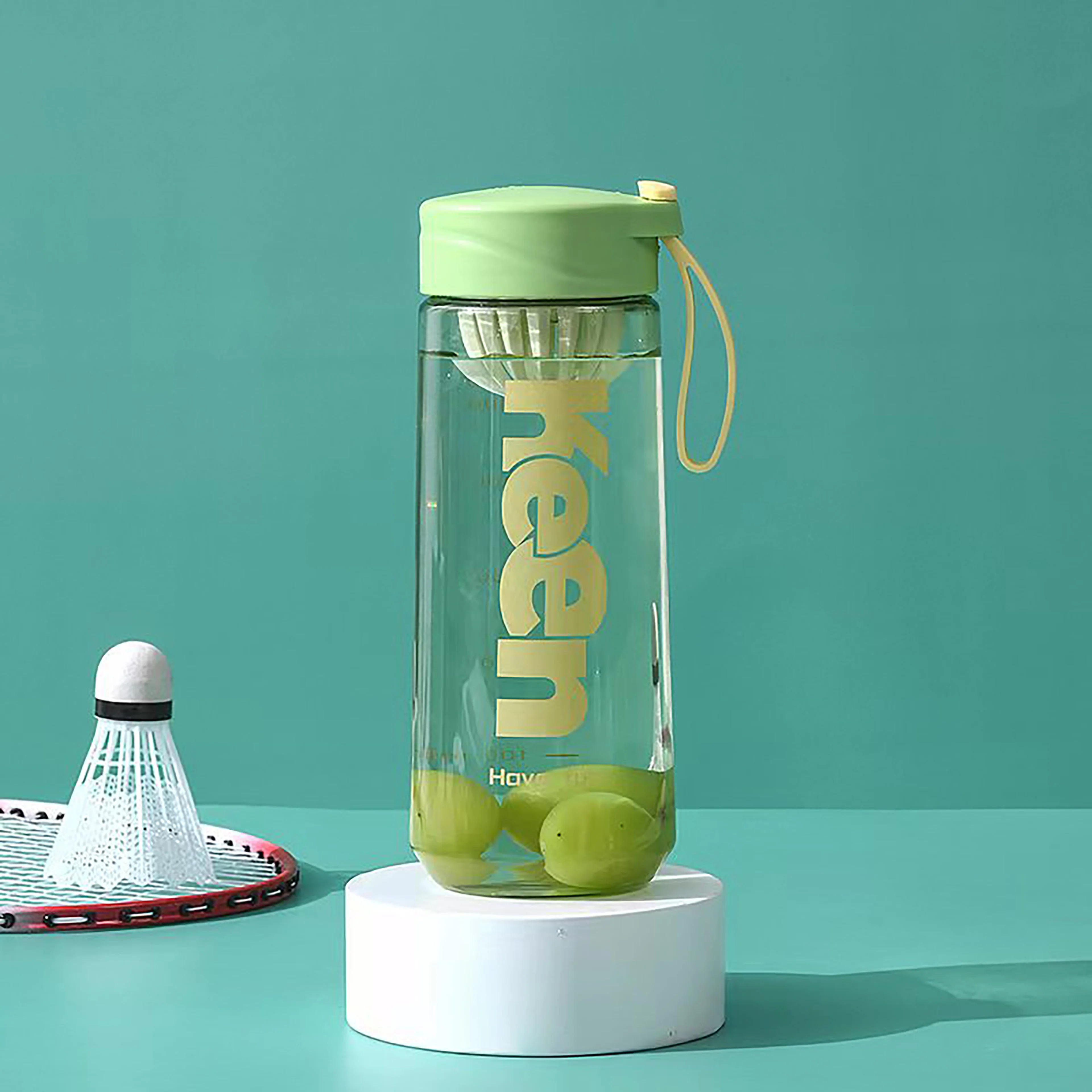 2025 оптовая продажа 600 мл пластиковая бутылка портативная Спортивная бутылка для воды PC Студенческая бутылка для взрослых на открытом воздухе для питья