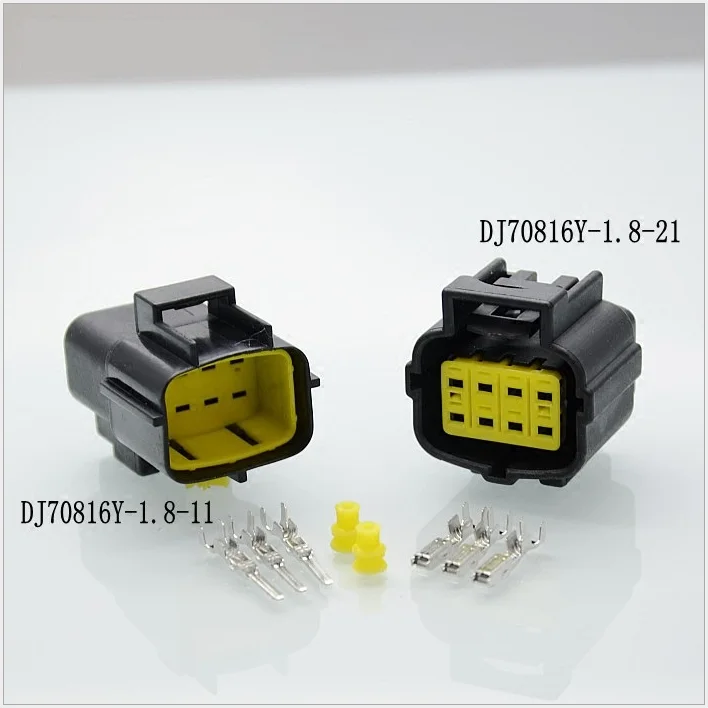 TE Econoseal J Series 8 Pin Connector Plug Housing