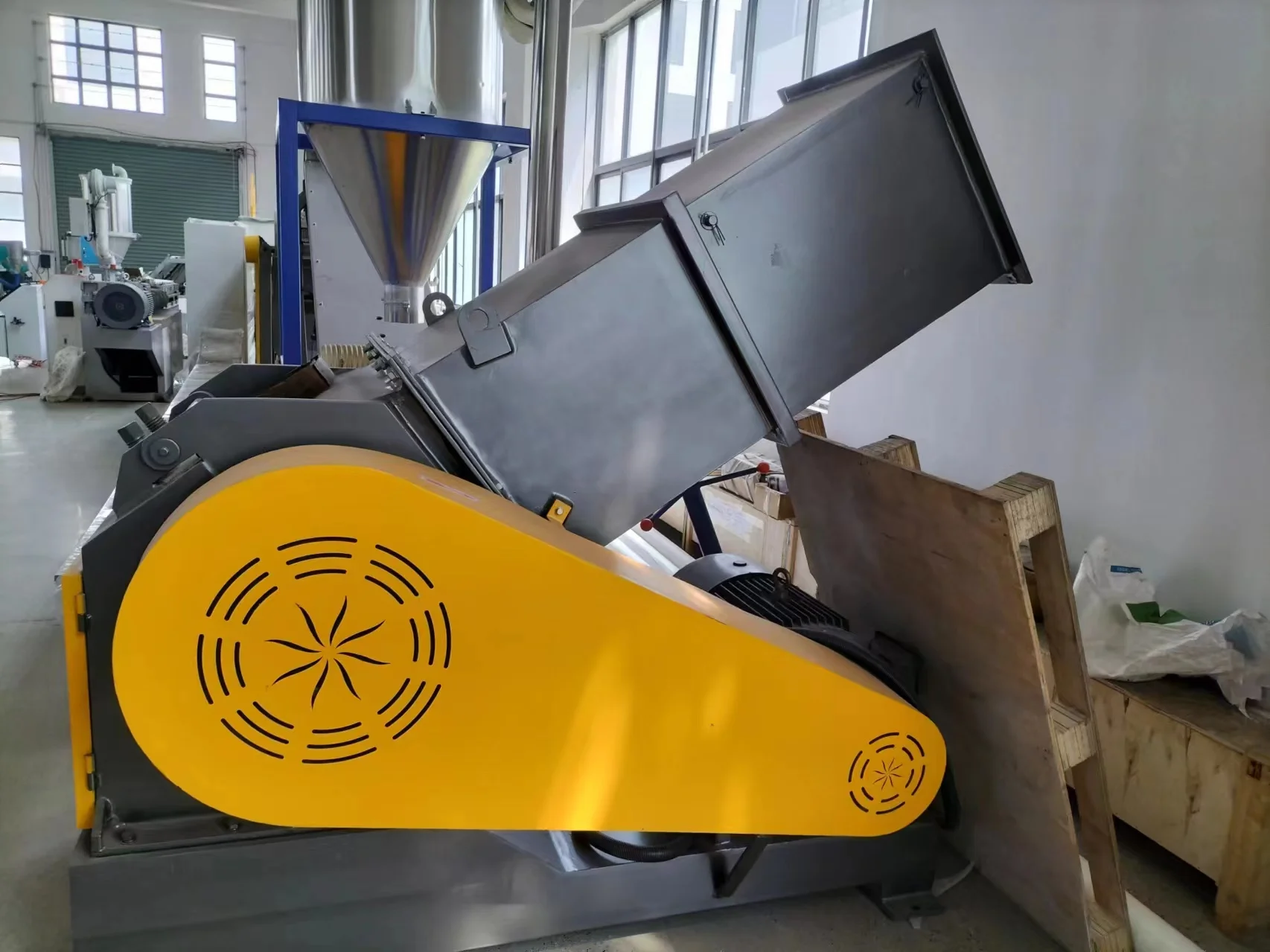 Fosita SWP400 PVC Pipe HDPE Pipe Grinder Plastic Crusher Machine