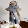 Patrón de cuadros azules-18030cm