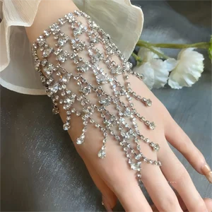 High Quality Tassel Bracelet Creative Fashion Rhinestone Bracelet Personalized Finger Bracelet