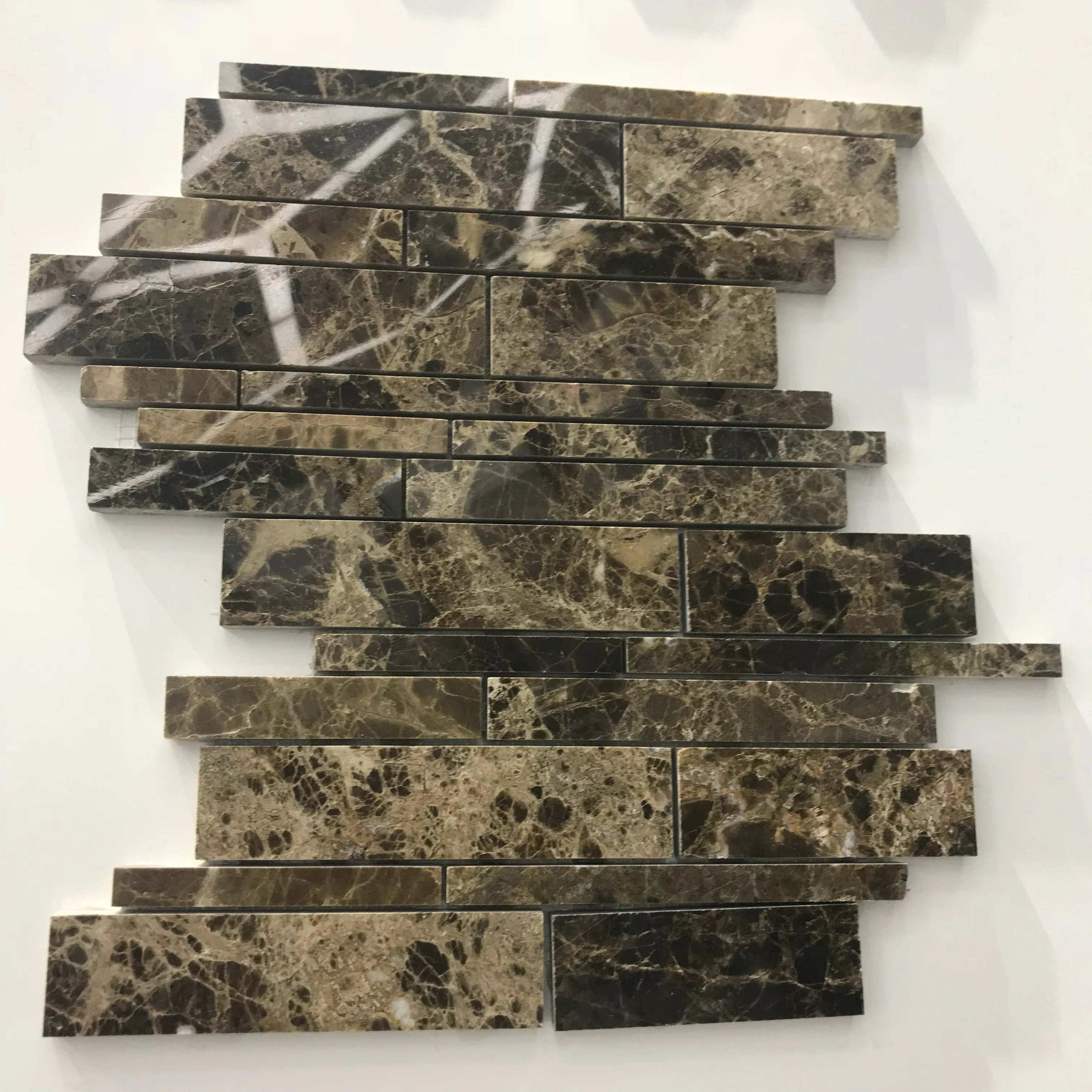 Emperador Dark Random Strip Shape Marble Mosaic Tile for Home Decor Backsplash Mosaic Tile