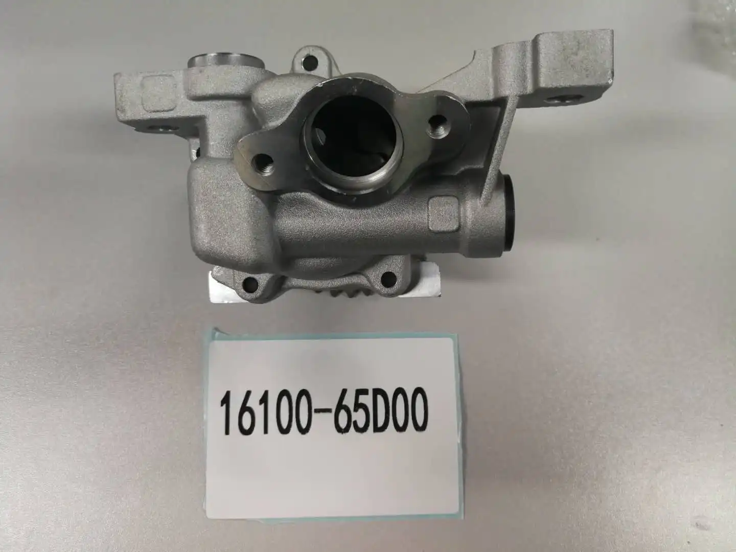 
Автозапчасти, автомобильный масляный насос двигателя для Suzuki Grand Vitara 16100-65D00 