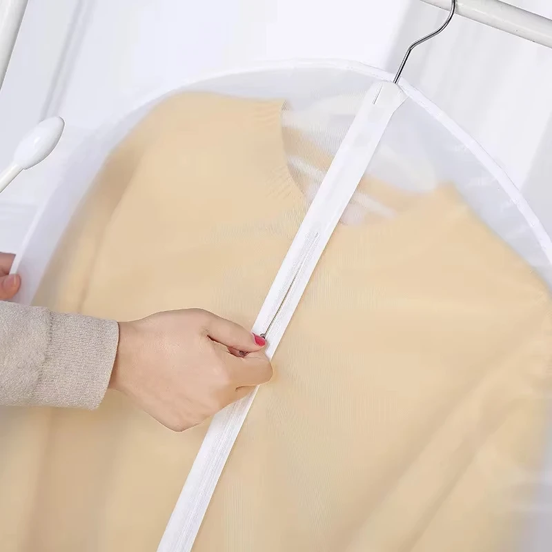 Hot Selling Simple and Modern Suit Dust Cover PEVA Transparent Storage Hanging Clothes Bag Designer Garment Bags