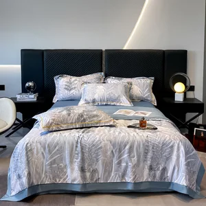 Hot Sale Eco-friendly Manufacturer Romantic Luxury Satin Summer Quilt  Flat Bedding Set of Mulberry Silk for All Season