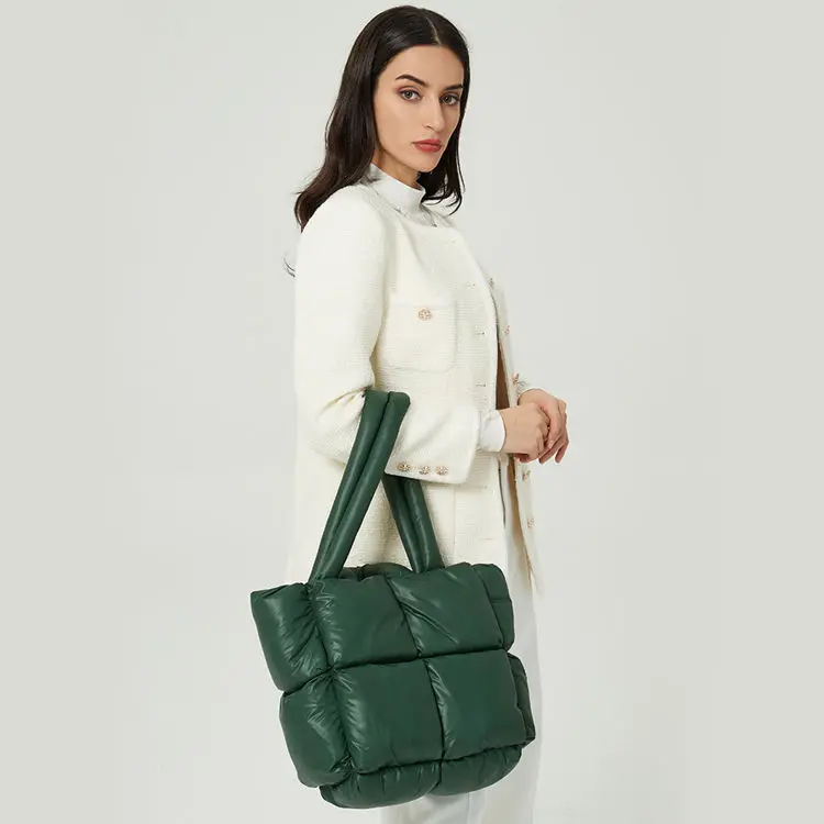 Wholesale Puffer Handbags,1 Piece