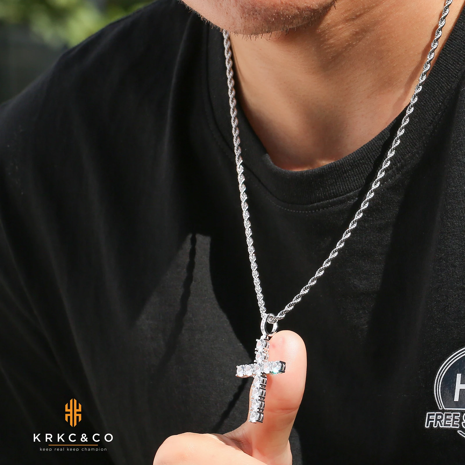 KRKC ヒップホップ 5A CZ アイスアウト ダイヤモンド クロス 