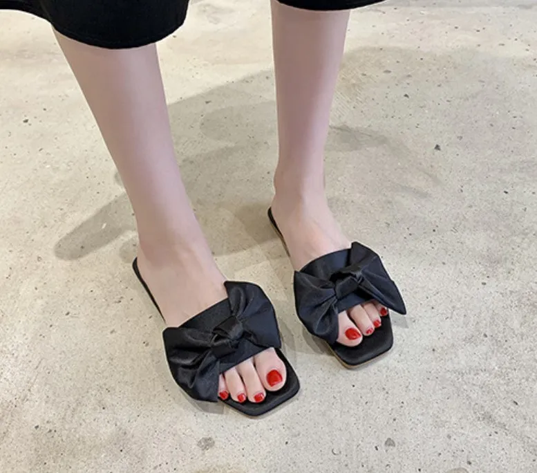 Shop Trendy Women Bow Slippers Large Size Flats Sandals