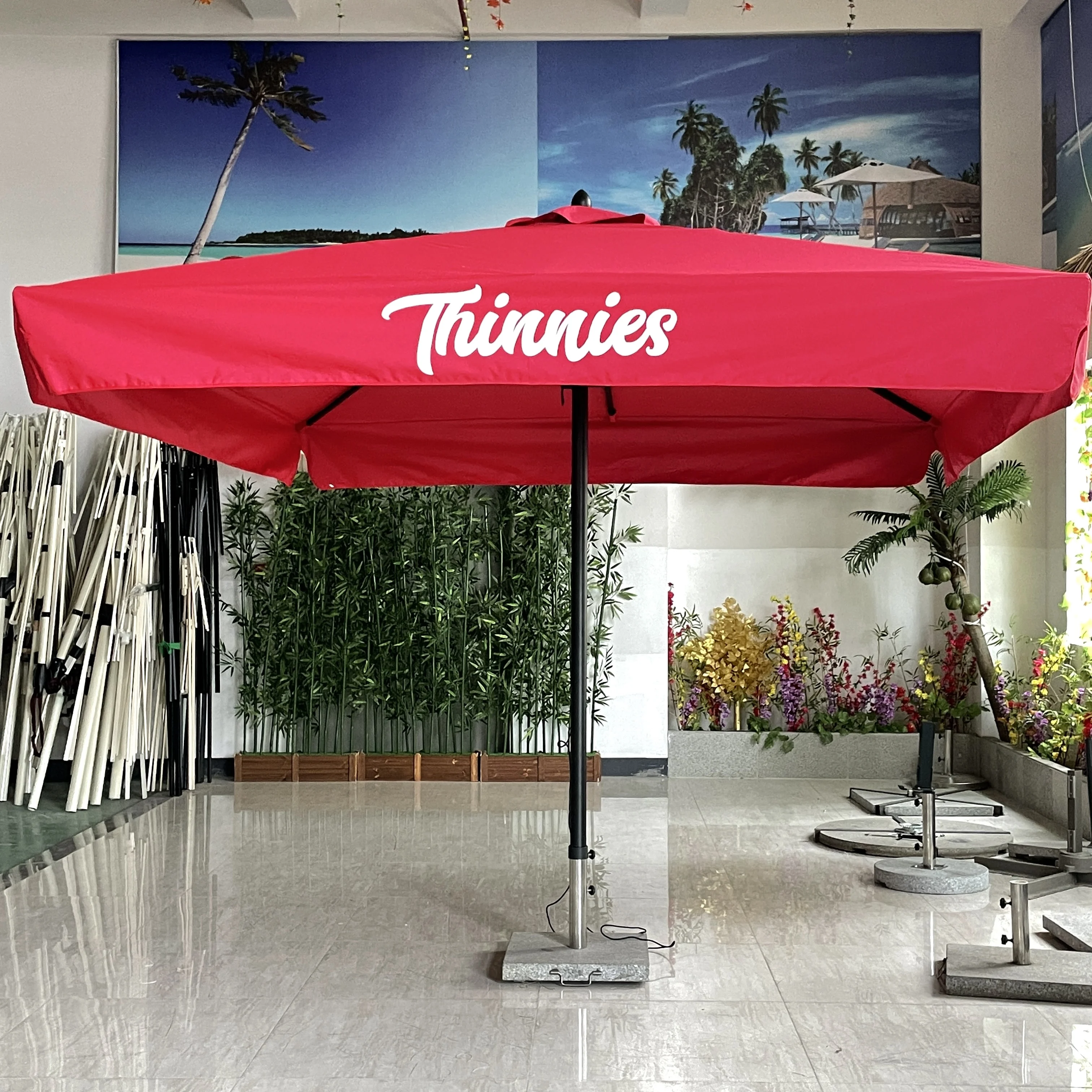 Mid Pole Umbrella with Reflective Edge Beach Lounge Chairs with Umbrellas and Table Landscape Umbrella Dubai