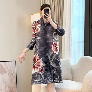 Miyake 2026 Summer New Women's High-End Age-Reducing Pleated Dress Vintage Loose Western for Mother's Seaside Vacation Chiffon