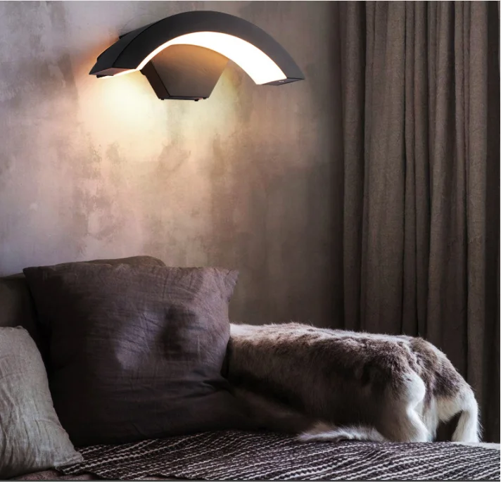 led outdoor waterproof human body induction wall lamp courtyard simple creative outdoor balcony door moon shaped wall lamp