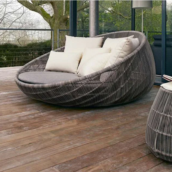 egg garden sofa