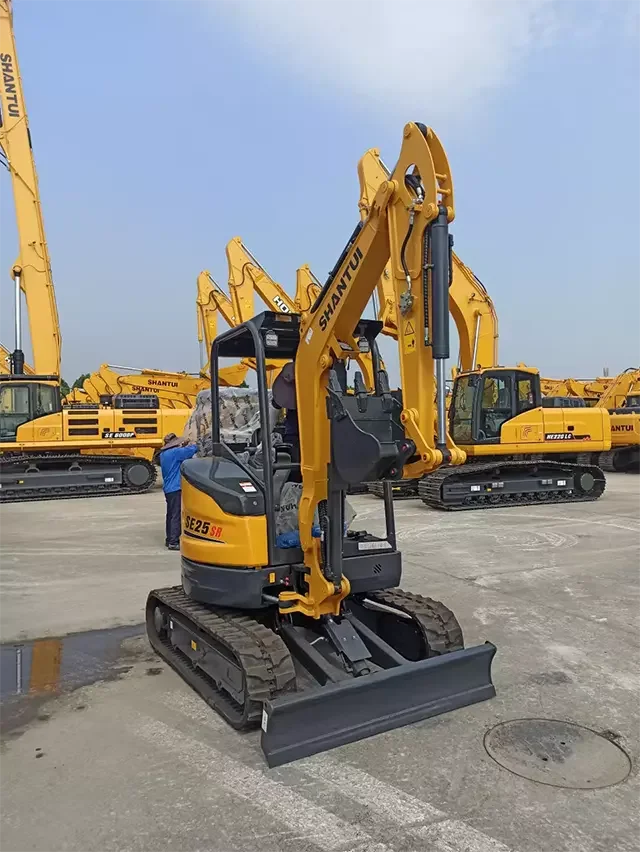 SHANTUI Coin Operated Excavator Excavator Mini Wheel Excavators SE25SR