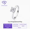Bague en diamant à quatre griffes