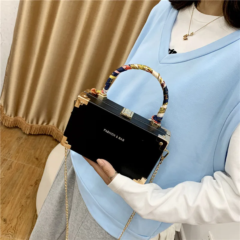 2020 Fashion New Style Pu Leather Crossbody Bag with Long Chain Women  Trendy square Box Sling Purse Shoulder Bags Women Handbags