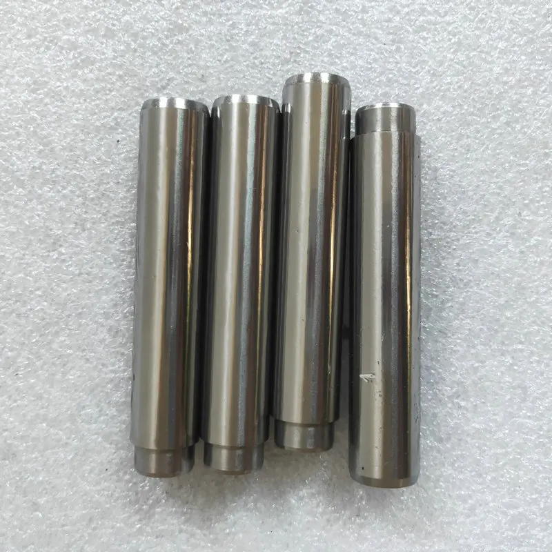 ISM11 M11 Diesel Engine Valve Guide 3070212 3073511 3073512 3328786 4923471