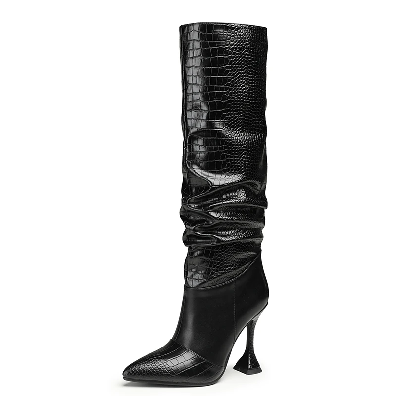 Botas en tendencia según Paris Fashion Week otoño invierno 2021 2022 | Vogue