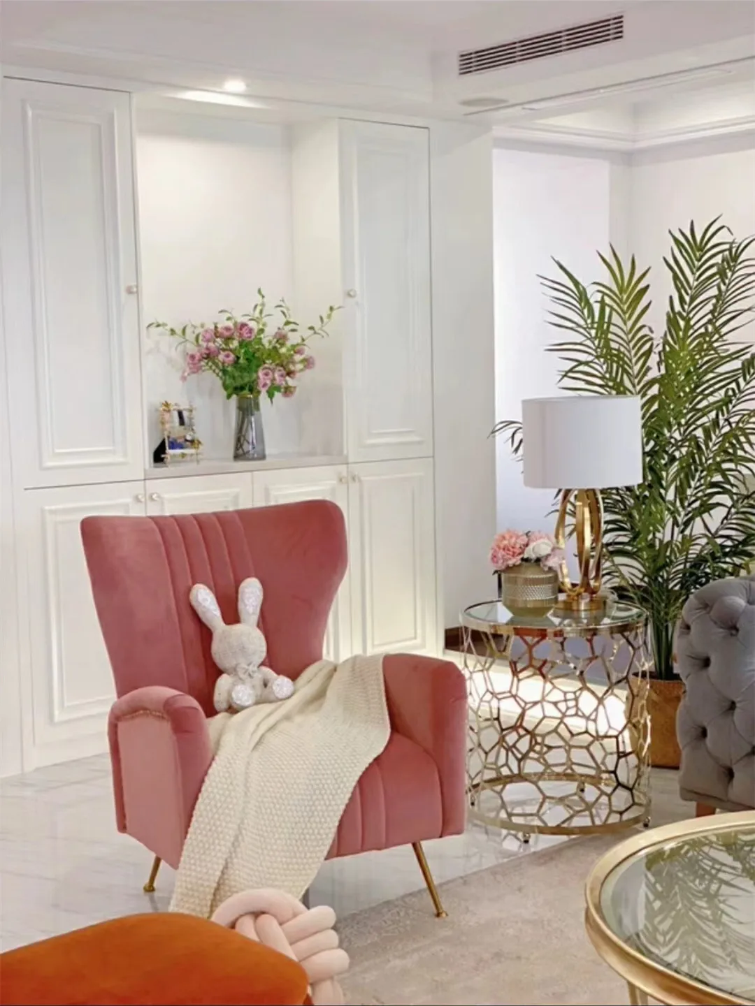 Merry Luxury Simple Lazy Sofa Nordic One Seat Metal Legs Velvet Fabric Accent Chair Living Room Sofa Chair details