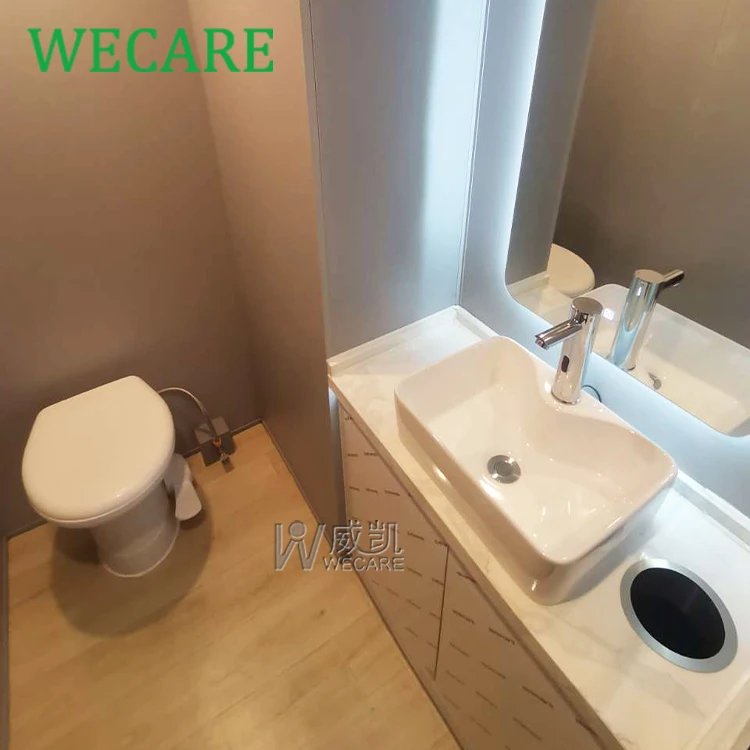 Wecare Customised Luxury Porta Potty Business Mobile Vip Restroom Trailer Outdoor Mobile Portable Toilet Trailer