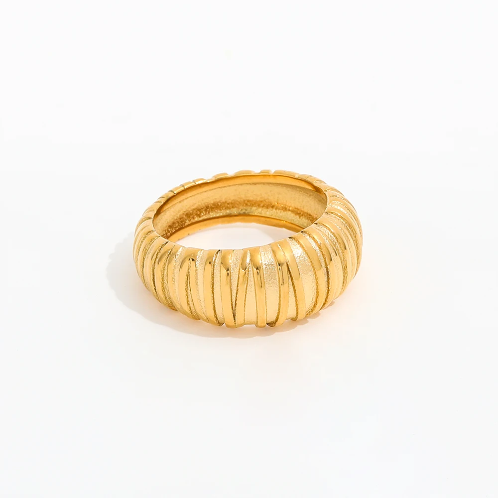High End PVD  Gold Plated Chunky Gradient Croissant Rings for Women Stainless Steel Jewelry